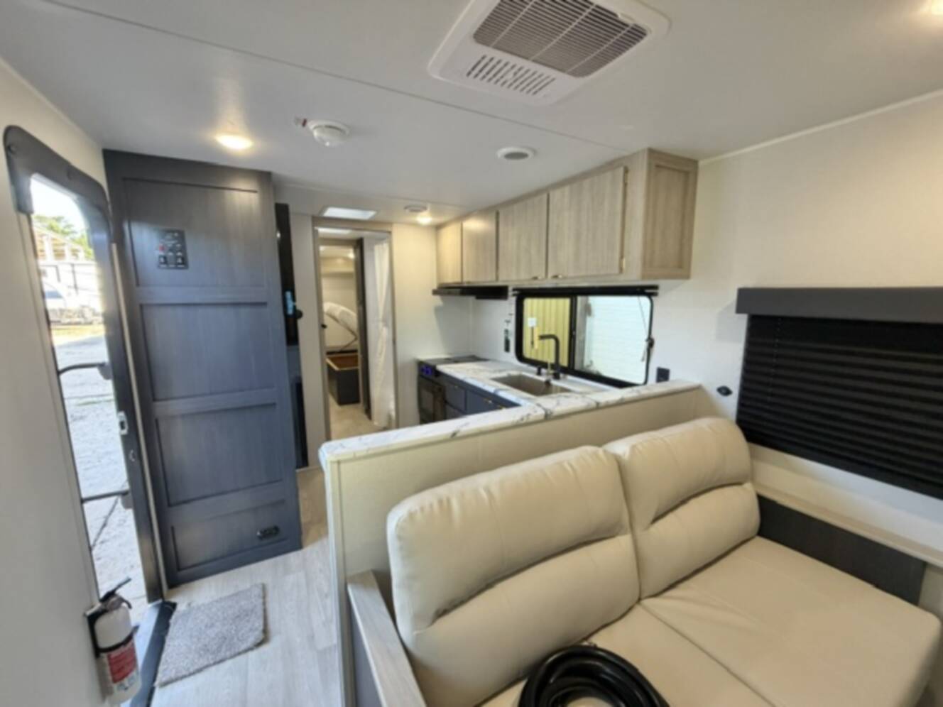 A photo of this 2027 East To West ACCLAIM 2650FL