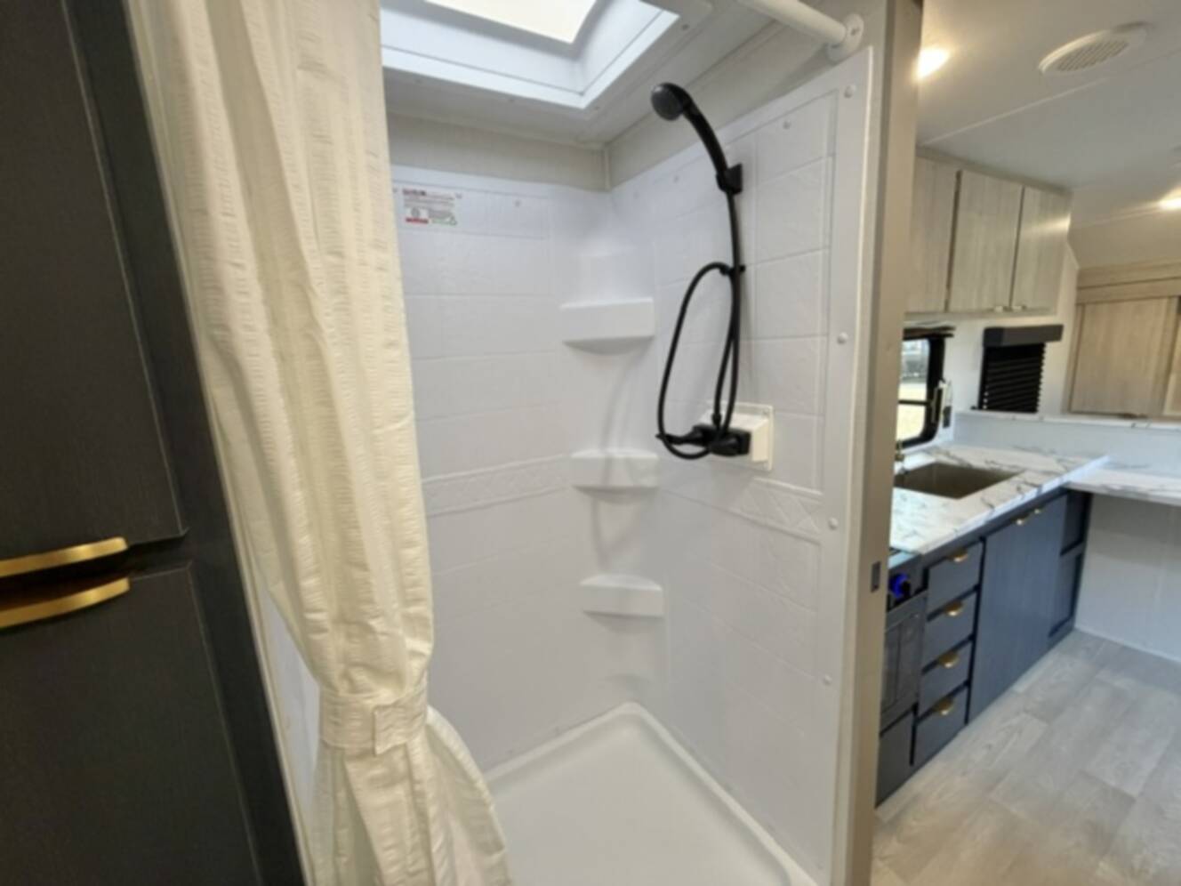 A photo of this 2027 East To West ACCLAIM 2650FL