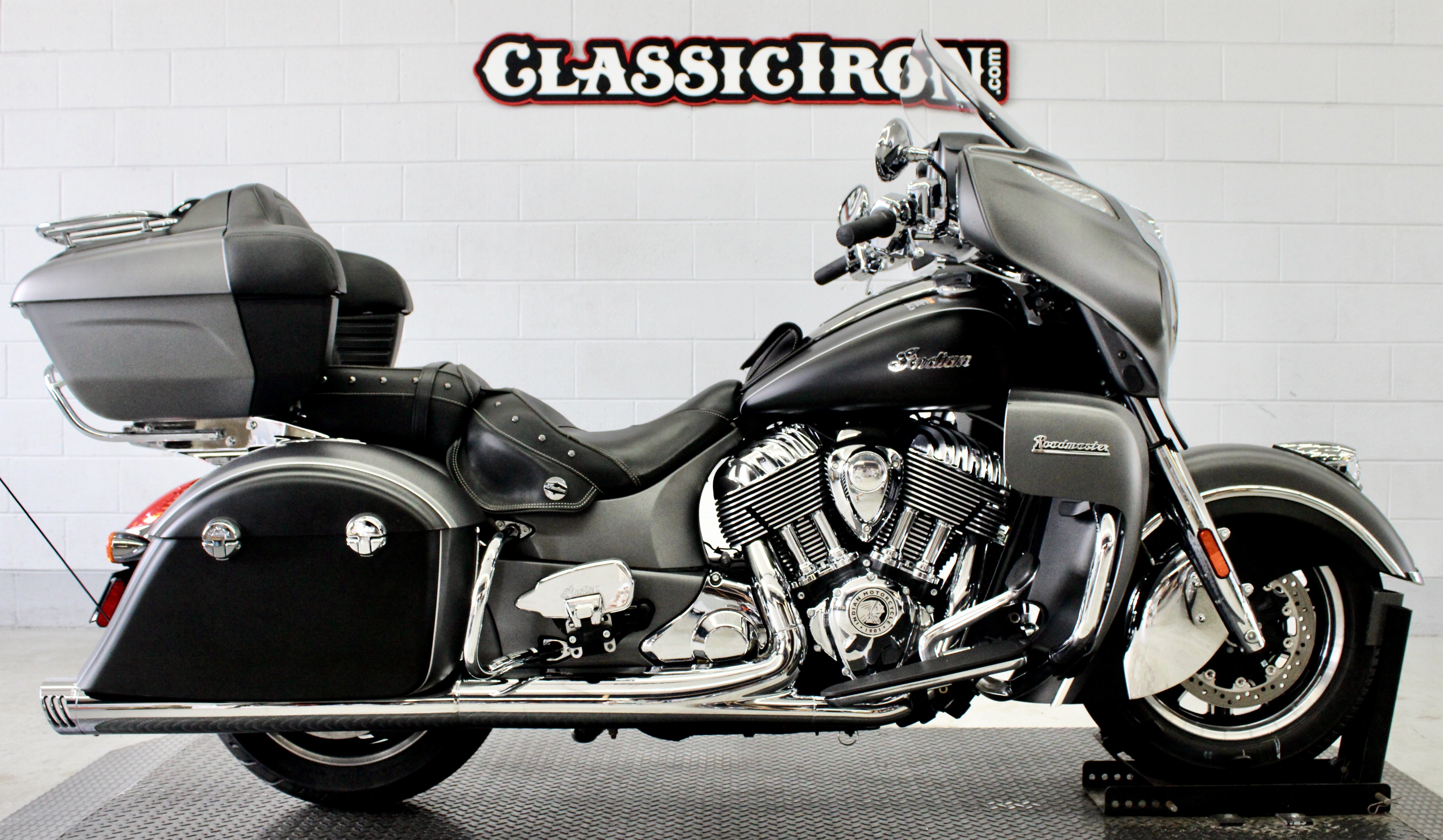 2019 Indian Motorcycle Roadmaster® ABS in Fredericksburg, VA