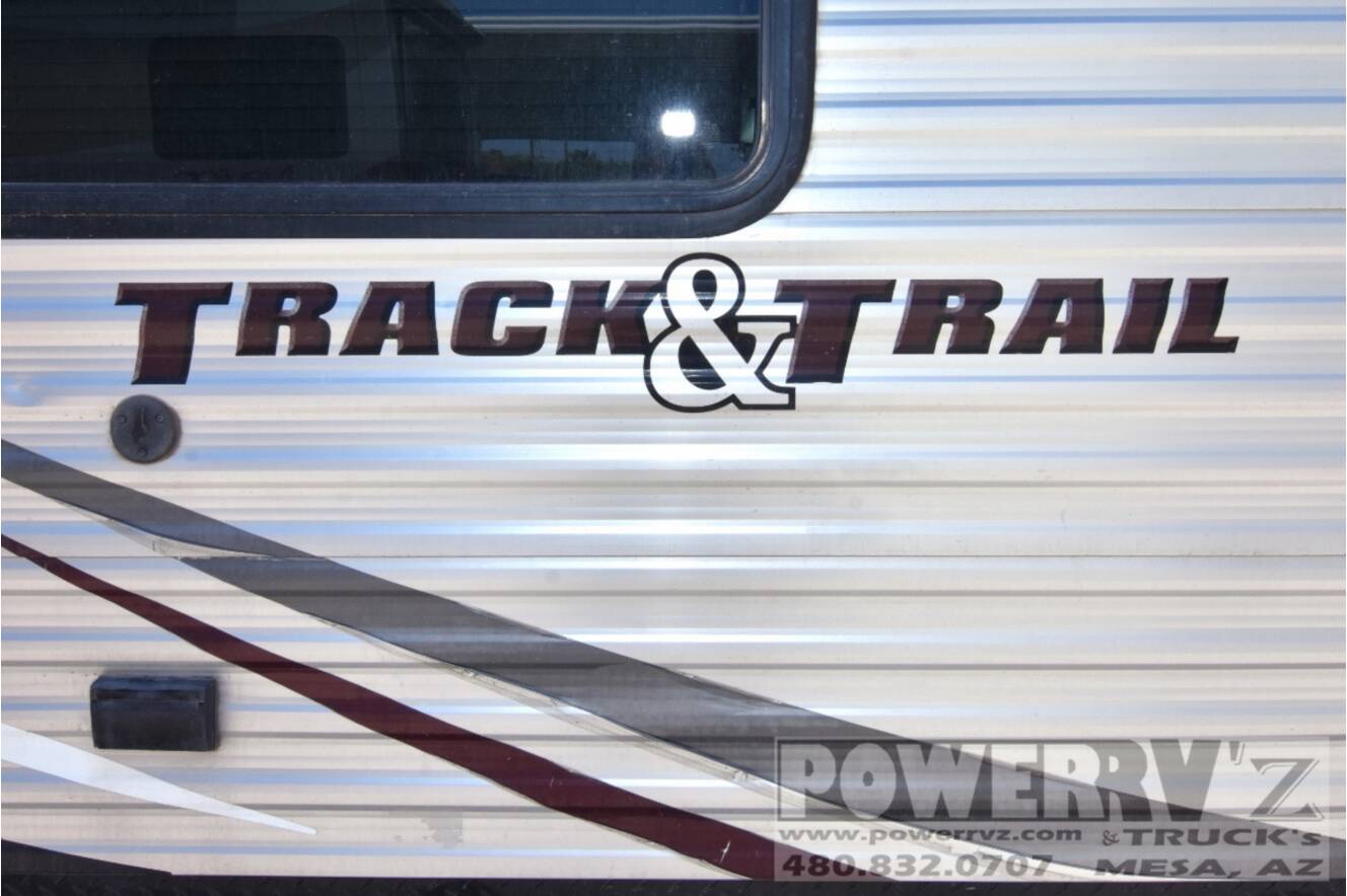 A photo of this 2016 Gulf Stream Track & Trail 17RTH