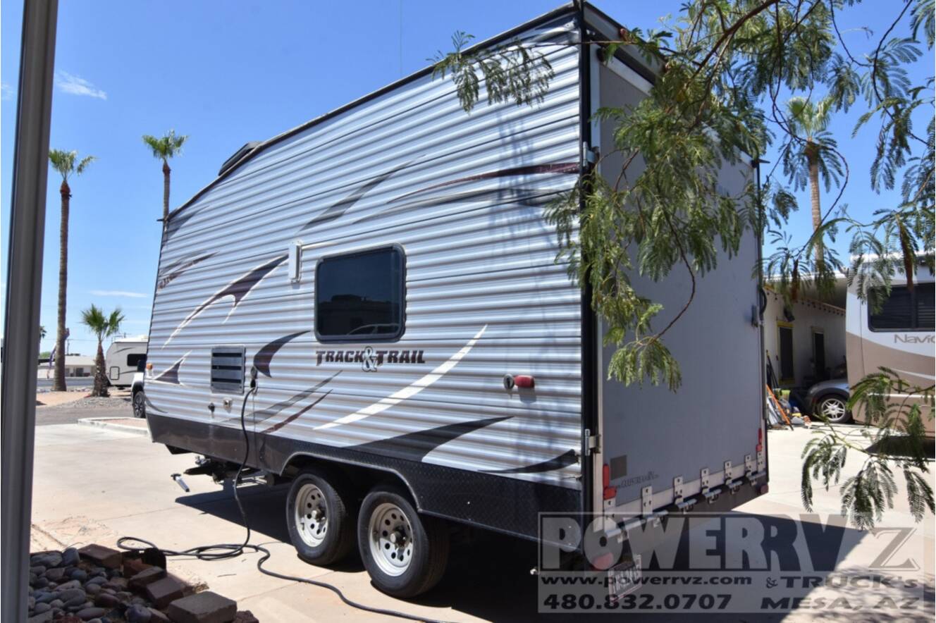 A photo of this 2016 Gulf Stream Track & Trail 17RTH