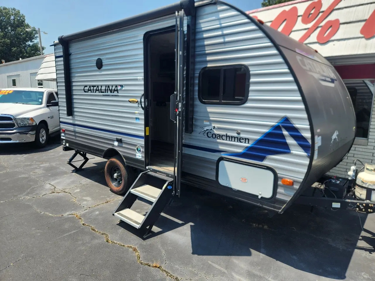 2023 Coachmen CATALINA SUMMIT SERIES 164RB RV