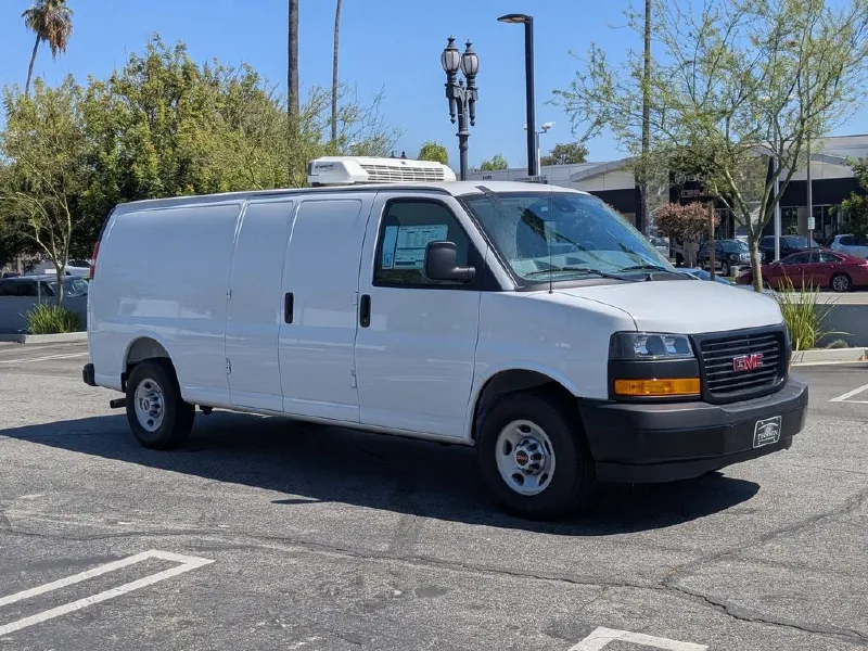 2026 GMC SAVANA G3500