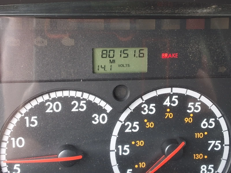 2012 FREIGHTLINER BUSINESS CLASS M2 106