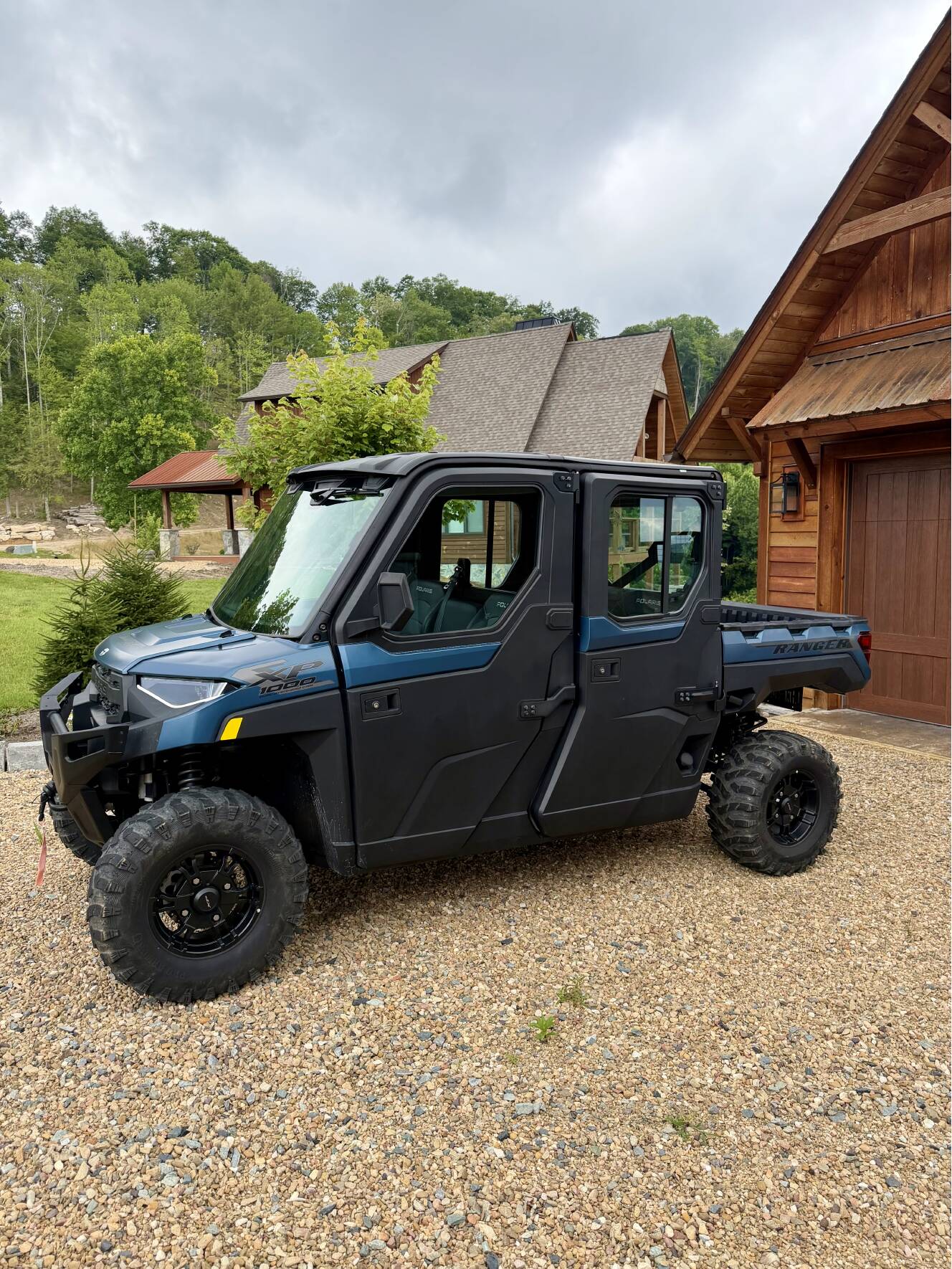 A photo of this 2025 Polaris RANGER CREW XP 1000 NORTHSTAR EDITION ULTIMATE