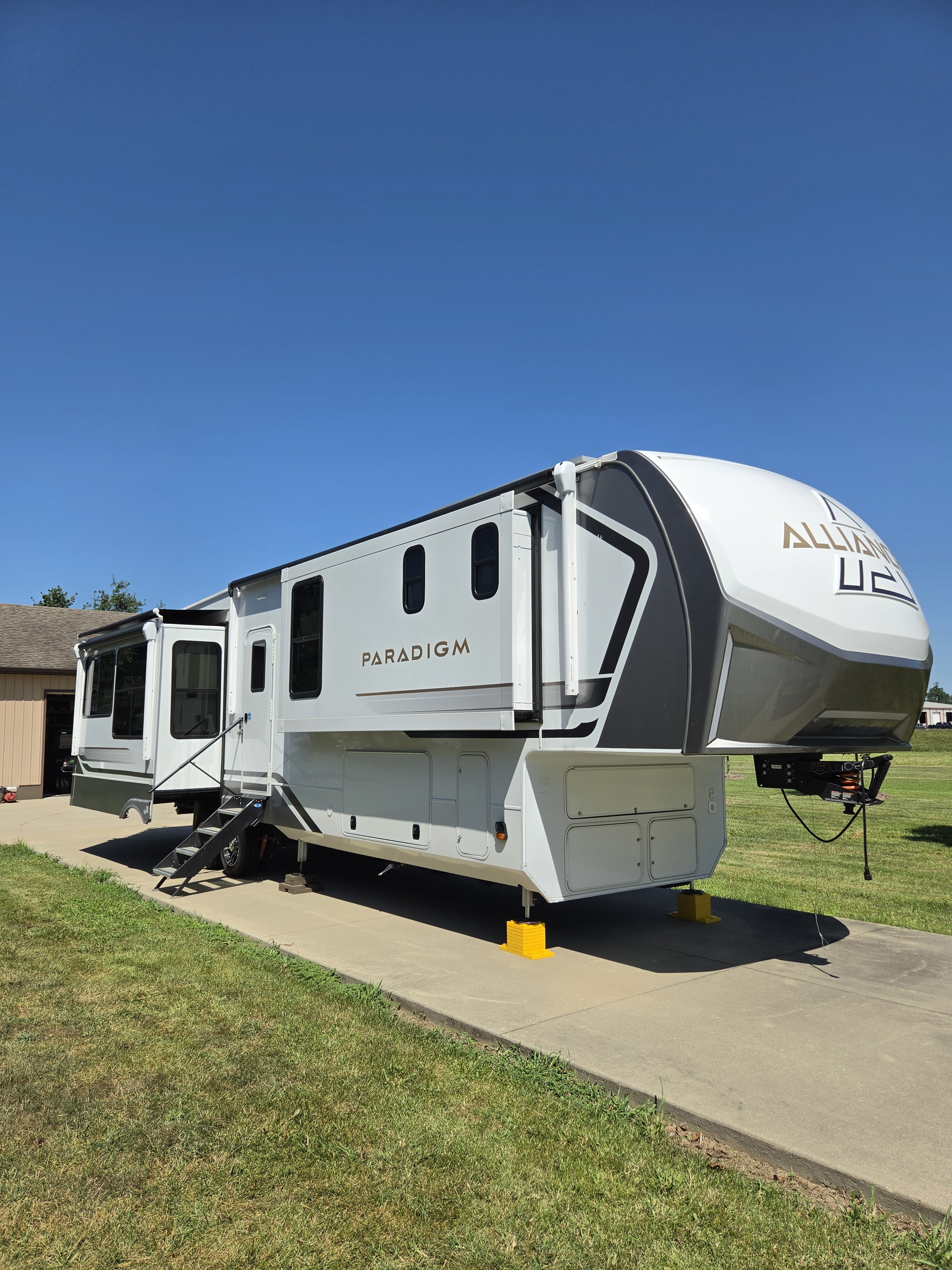 2025 Alliance Rv PARADIGM 370FB RV