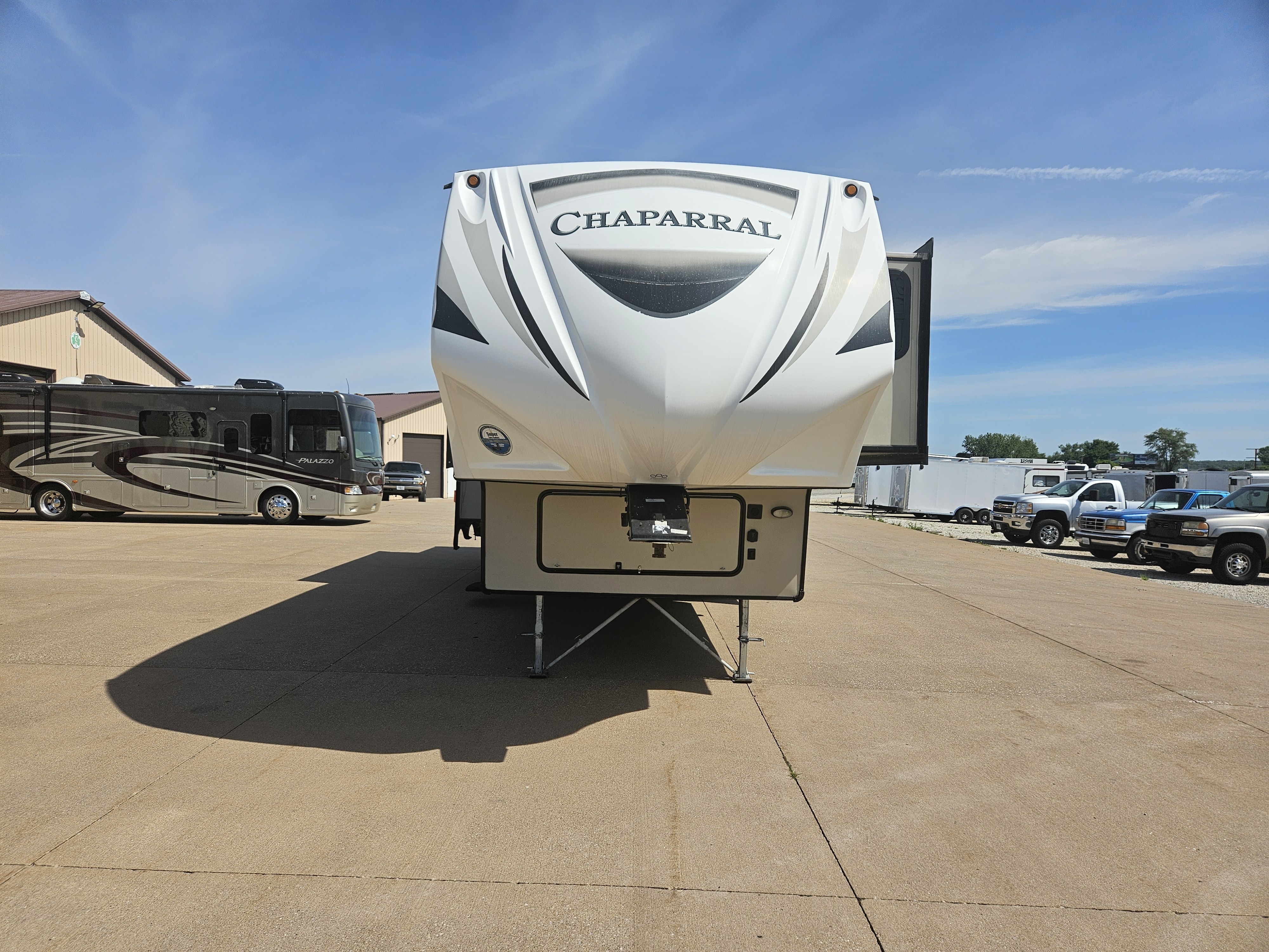 2016 Coachmen Chaparral 324TSRK in east moline IL