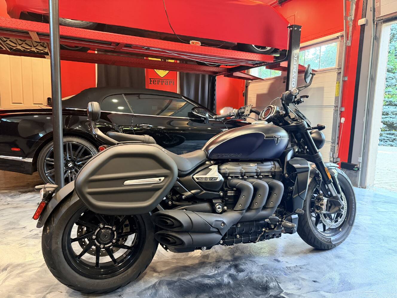 A photo of this 2025 Triumph ROCKET 3 STORM GT