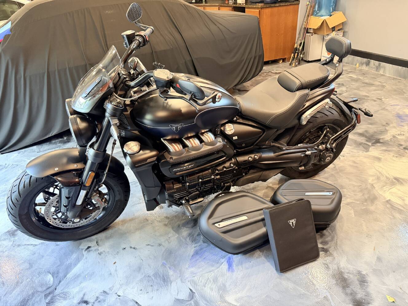A photo of this 2025 Triumph ROCKET 3 STORM GT