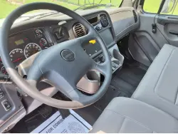 2015 FREIGHTLINER BUSINESS CLASS M2 106