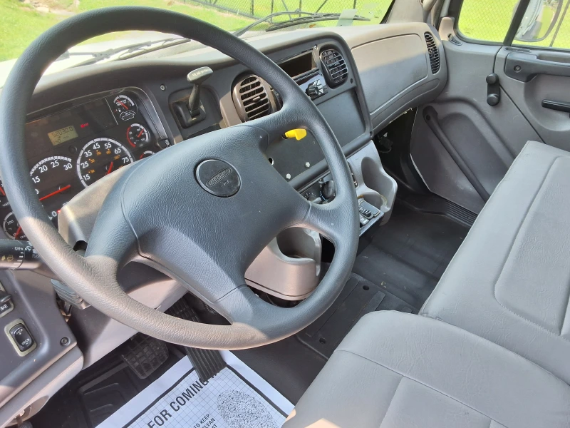 2015 FREIGHTLINER BUSINESS CLASS M2 106