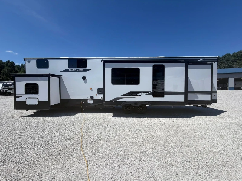 2027 Forest River Cherokee Timberwolf 39ALBL