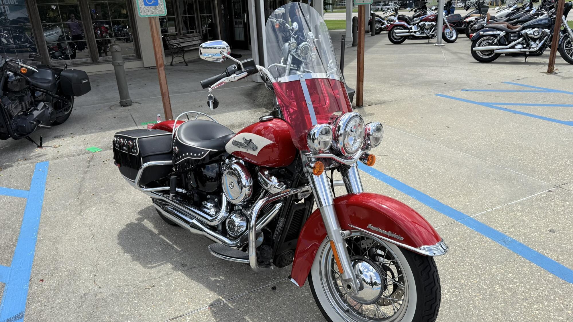 2024 Harley-Davidson Hydra-Glide Revival