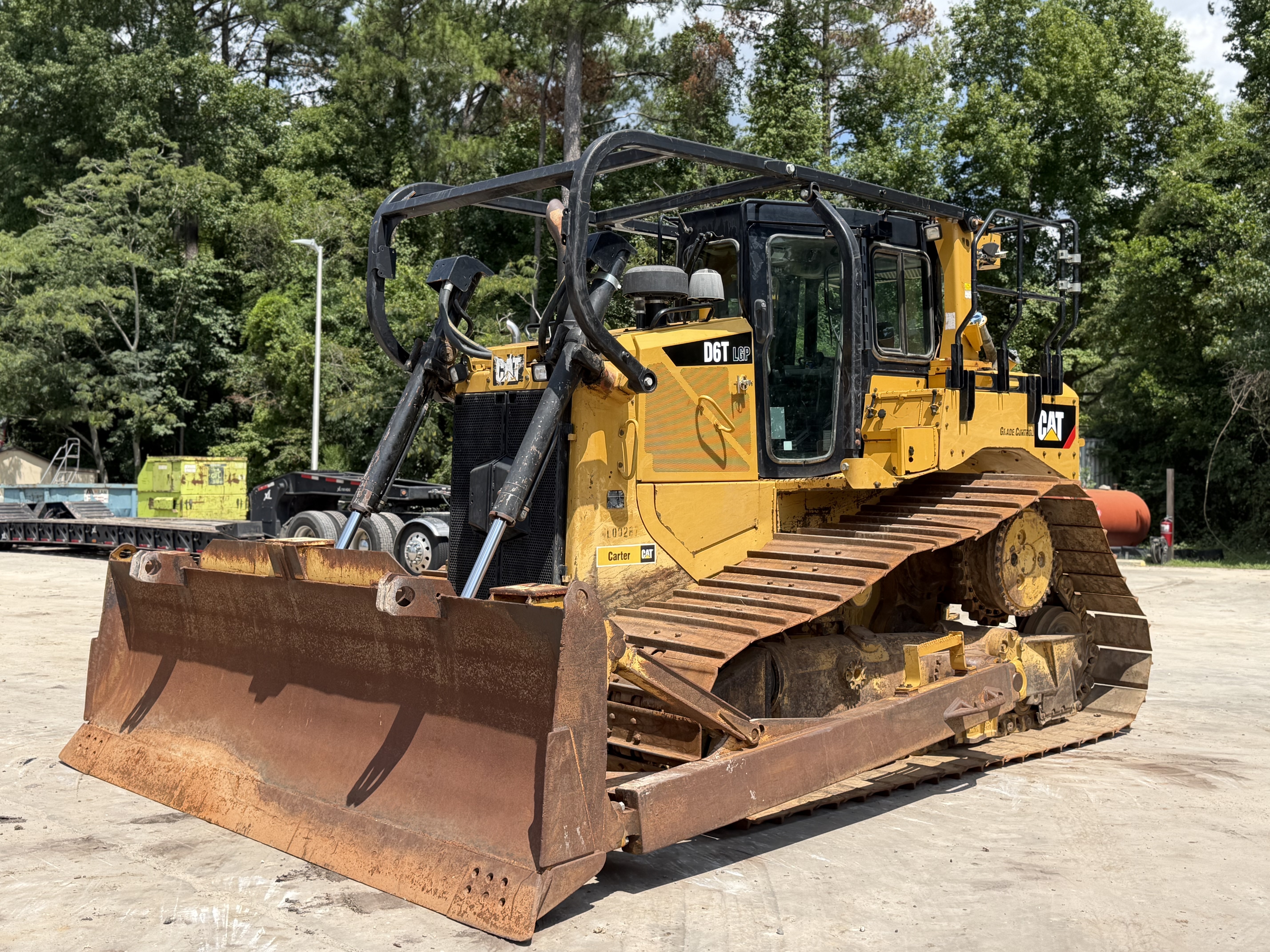 2018 CATERPILLAR D6T LGP in Leland, NC