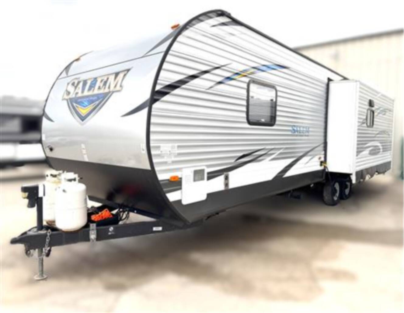A photo of this 2018 Forest River SALEM 27REI