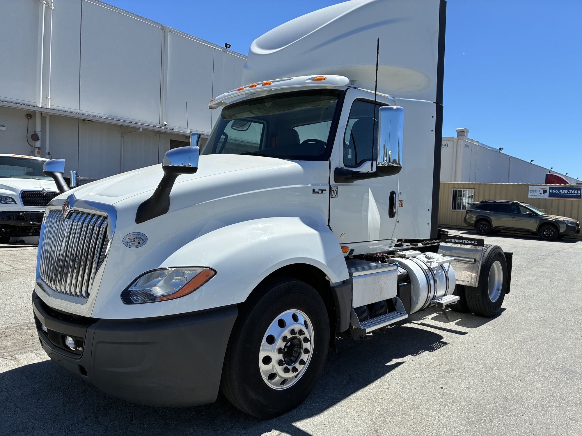 2019 INTERNATIONAL LT625 in San Leandro, CA