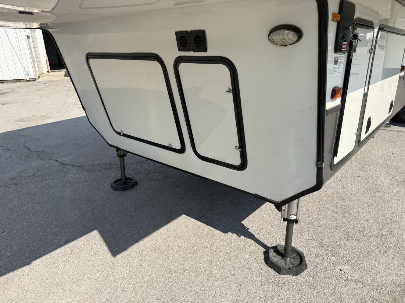 A photo of this 2020 Keystone MONTANA 3720RL