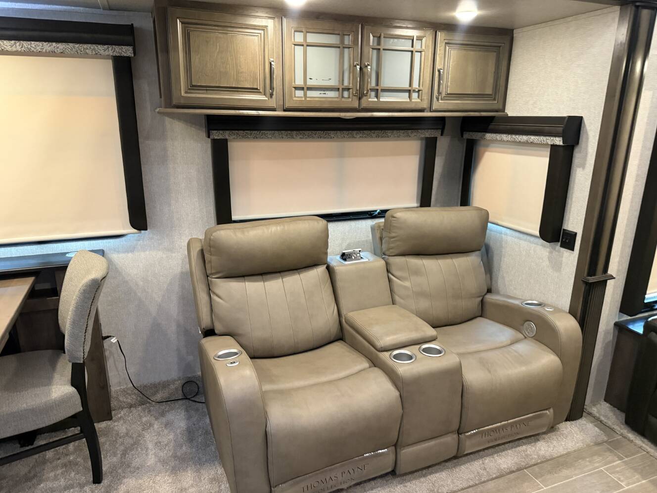 A photo of this 2020 Keystone MONTANA 3720RL