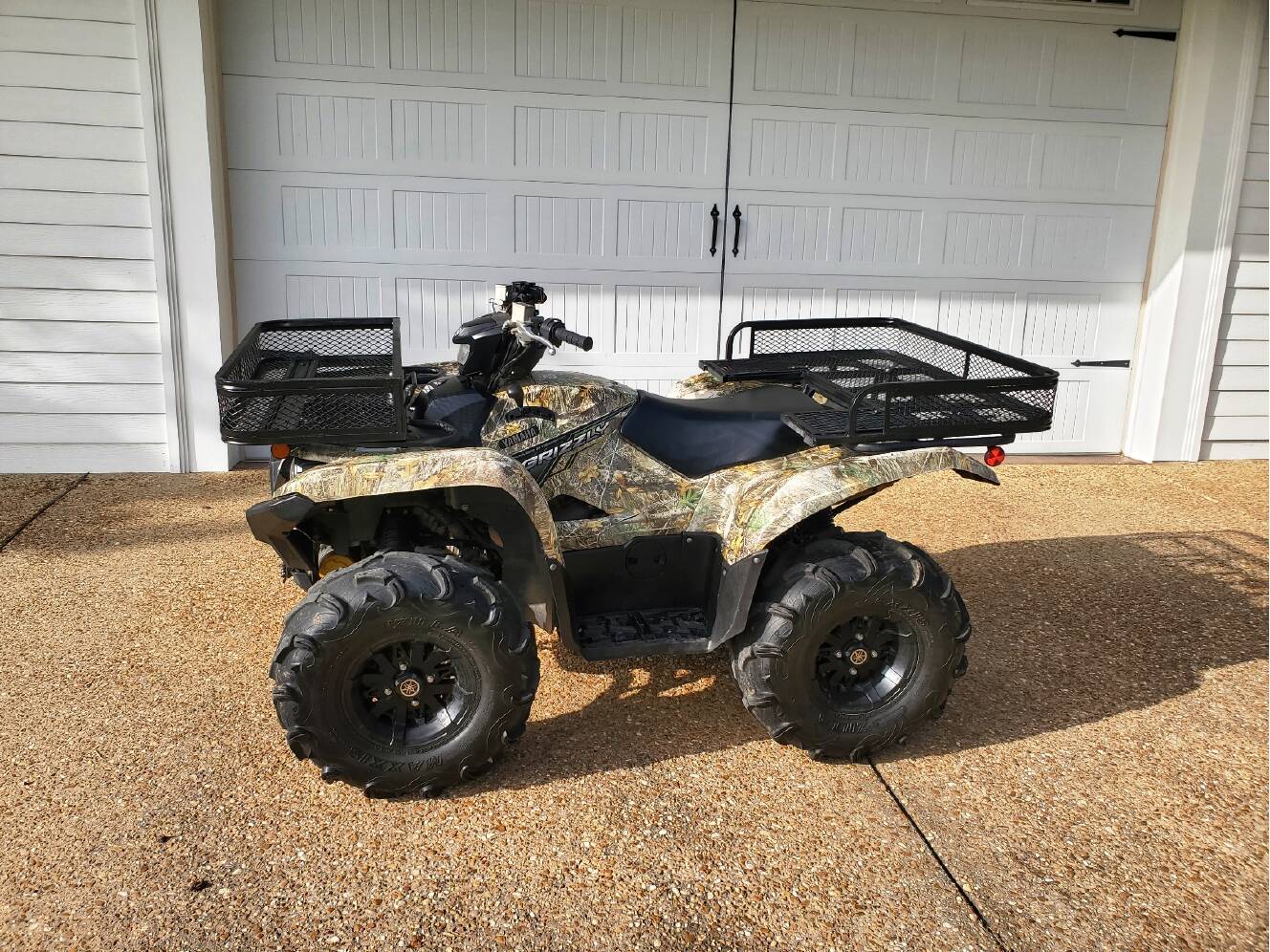 A photo of this 2019 Yamaha GRIZZLY 700 FI AUTO 4X4 EPS