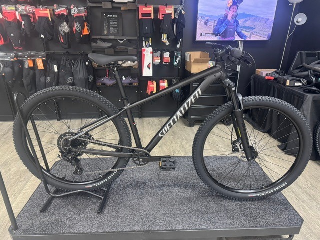 2027 Specialized Bikes ROCKHOPPER SPORT SPORT 29 in Austin, TX