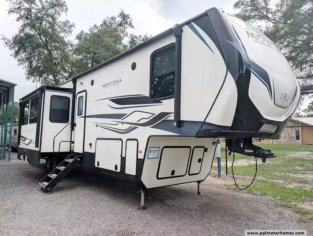 2024 Keystone Montana High Country 381 TB in summerfield FL