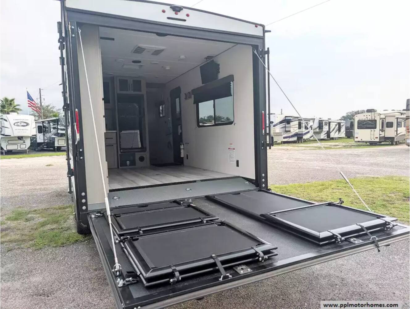 A photo of this 2026 Grand Design Momentum 17MAV