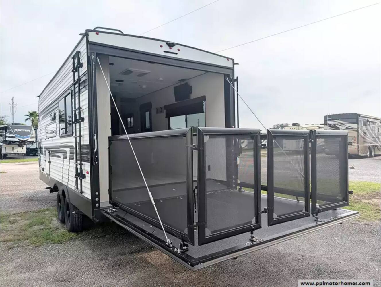 A photo of this 2026 Grand Design Momentum 17MAV
