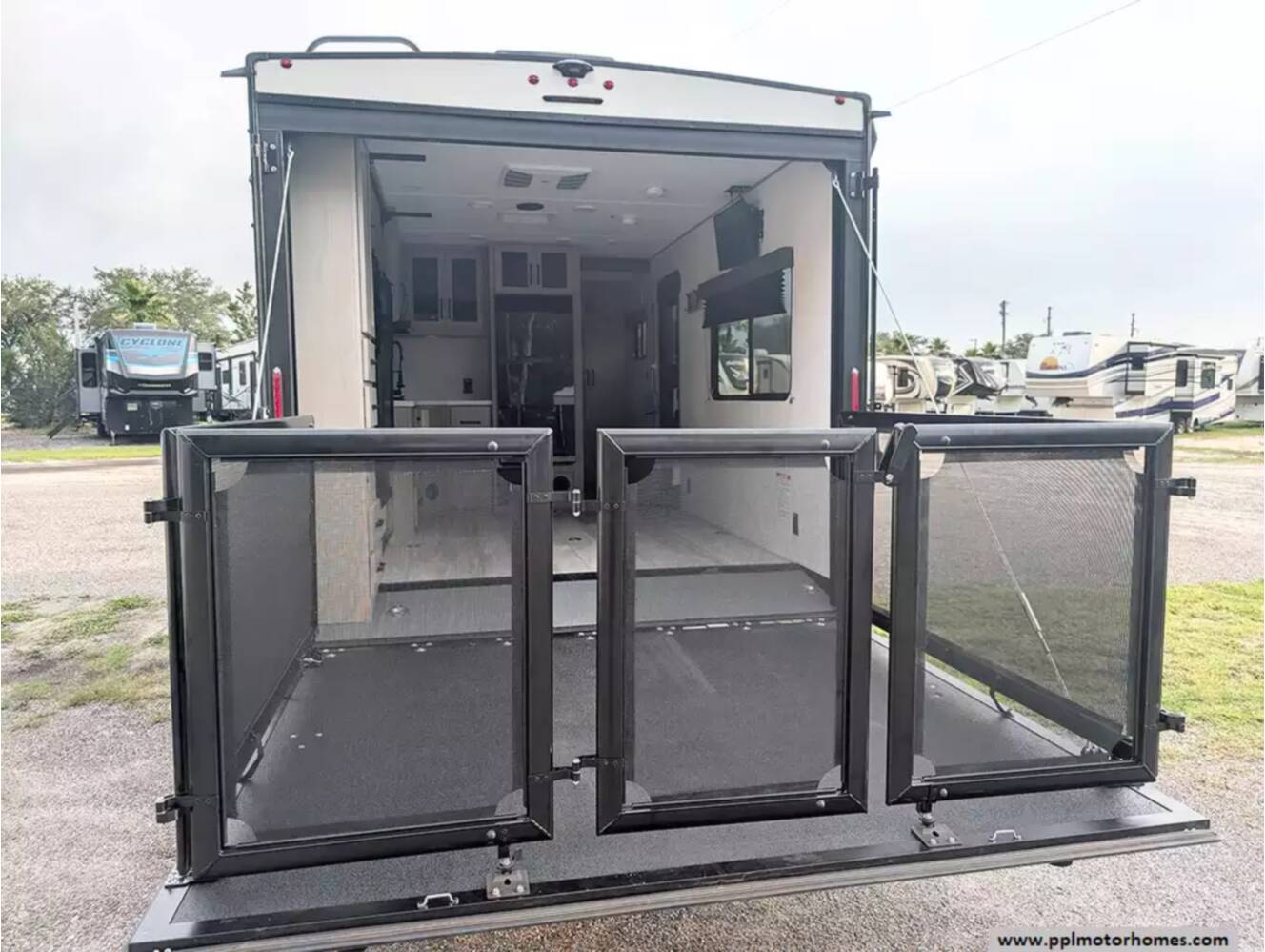 A photo of this 2026 Grand Design Momentum 17MAV
