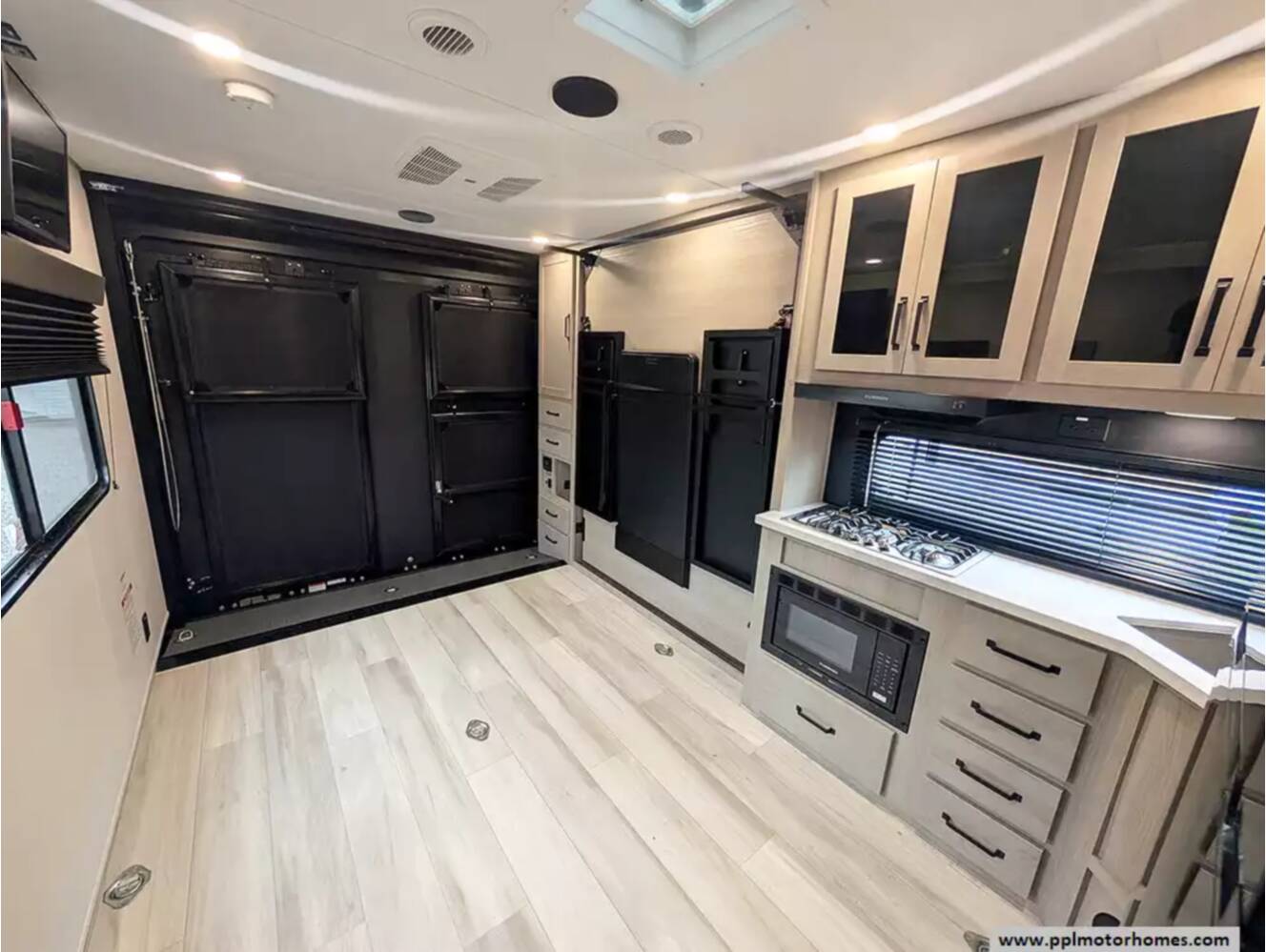 A photo of this 2026 Grand Design Momentum 17MAV