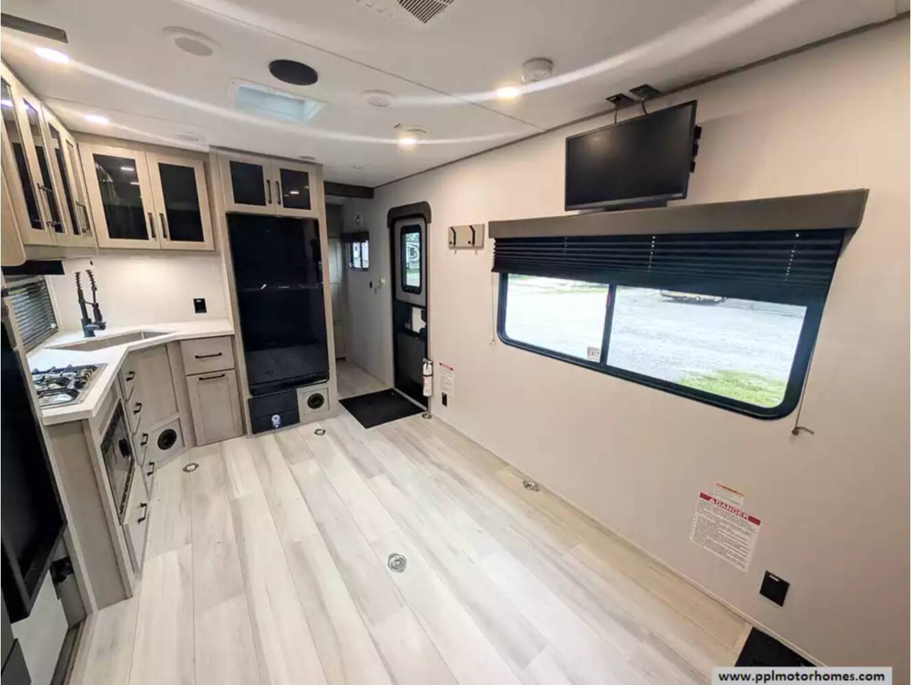 A photo of this 2026 Grand Design Momentum 17MAV