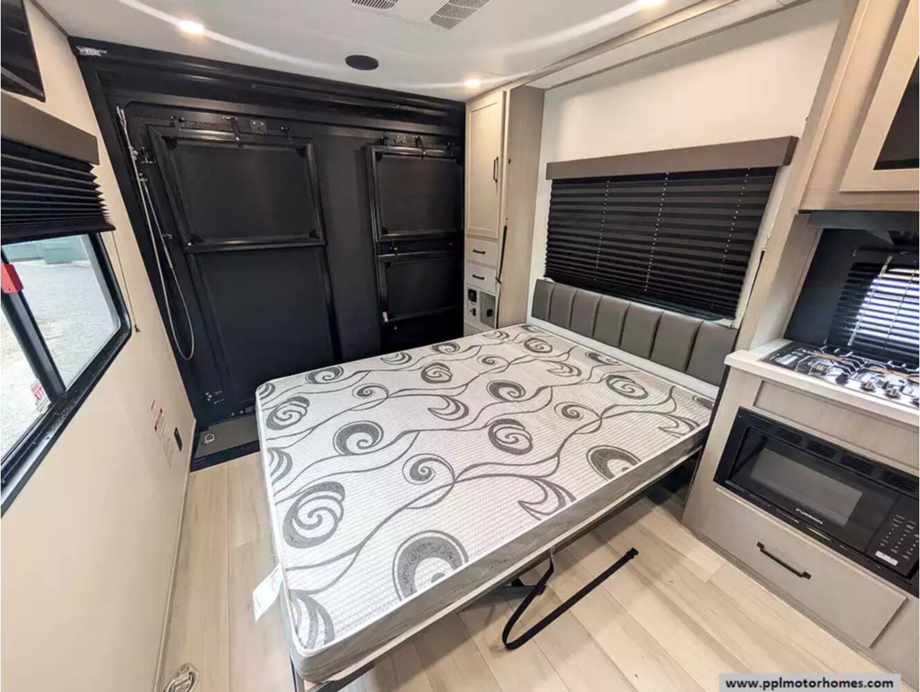 A photo of this 2026 Grand Design Momentum 17MAV