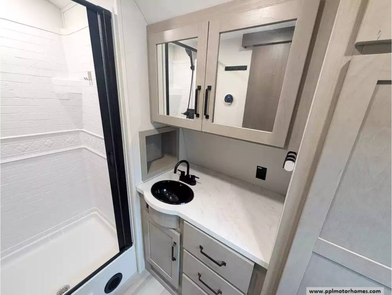 A photo of this 2026 Grand Design Momentum 17MAV