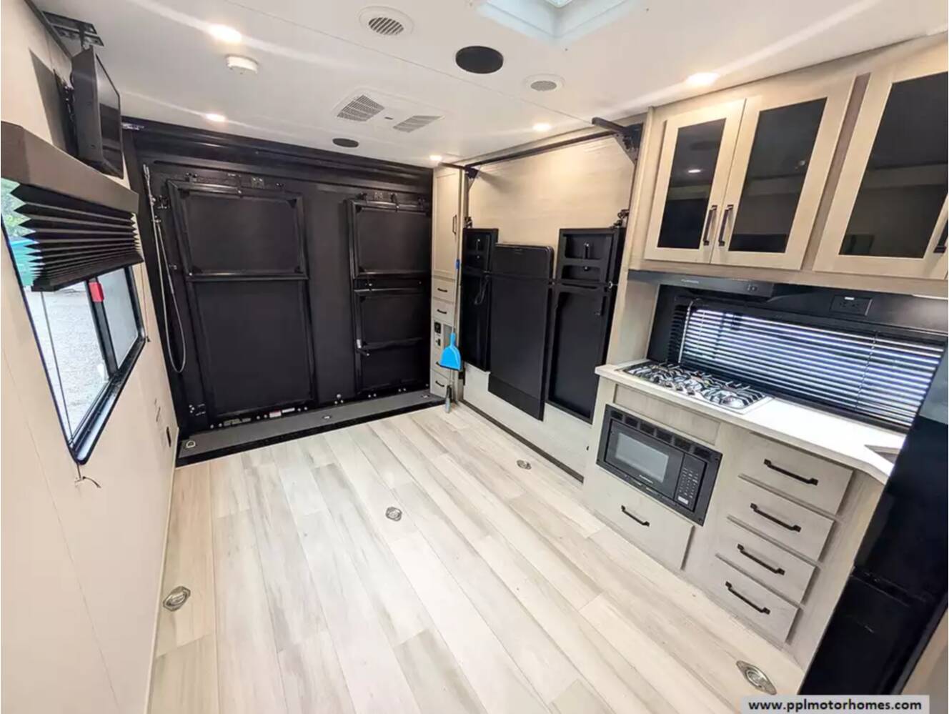 A photo of this 2026 Grand Design Momentum 17MAV