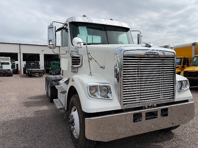 2020 FREIGHTLINER 122 SD in Austin, TX