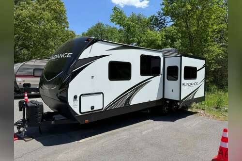 2020 Heartland SUNDANCE ULTRA LITE 242RK in exeter NH