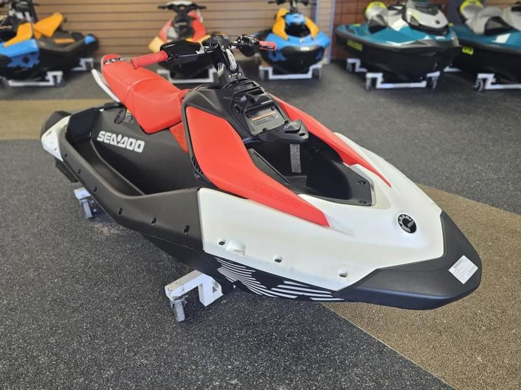 2026 Sea-Doo SparkTrixx For 3 Rotax 900 ACE - 90 Ibr FOR 3 IBR in Kennewick, WA