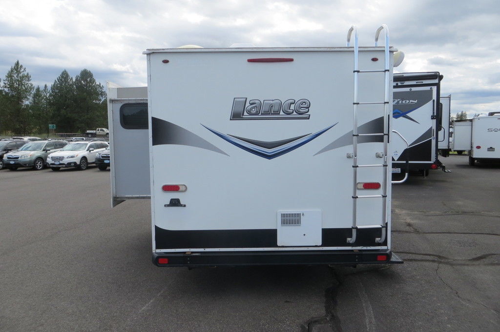 2015 Lance Travel Trailers 1685 in deer park WA