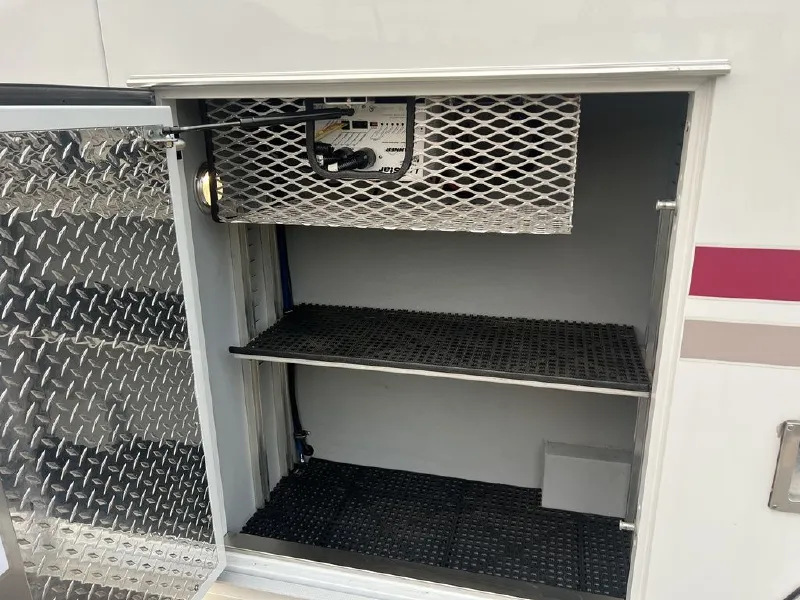 2019 FORD F350 SUPER DUTY AMBULANCE
