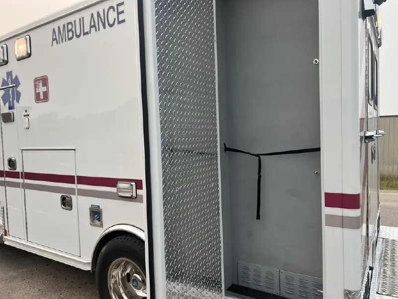 2019 FORD F350 SUPER DUTY AMBULANCE
