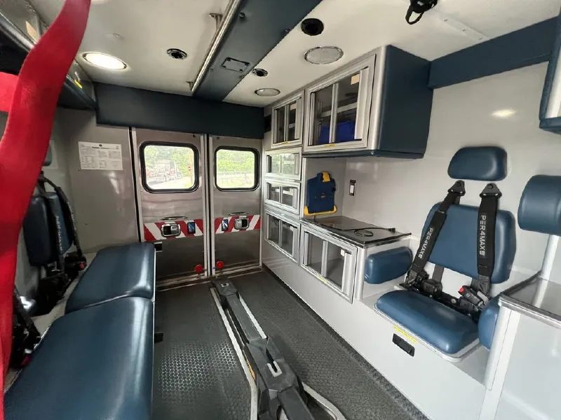 2019 FORD F350 SUPER DUTY AMBULANCE