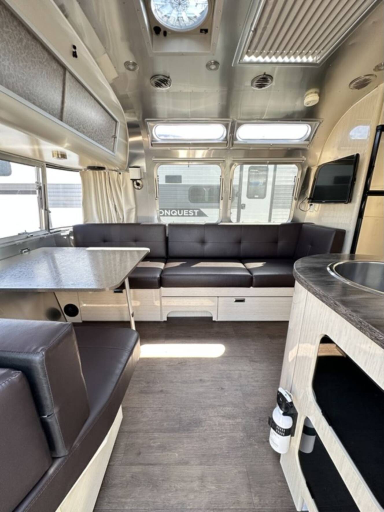 A photo of this 2019 Airstream International Serenity 27FB