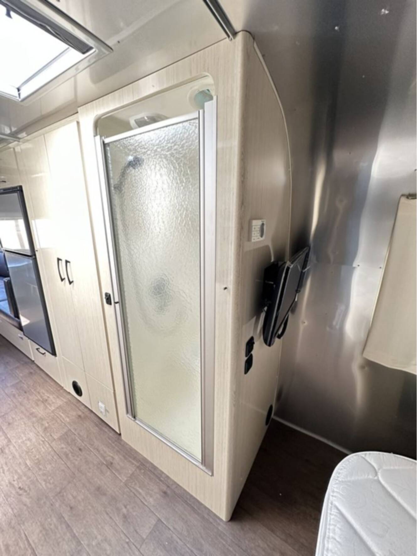 A photo of this 2019 Airstream International Serenity 27FB