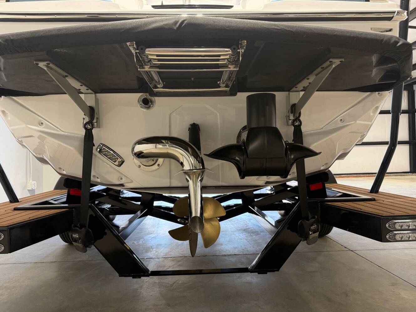 A photo of this 2027 Nautique GS24