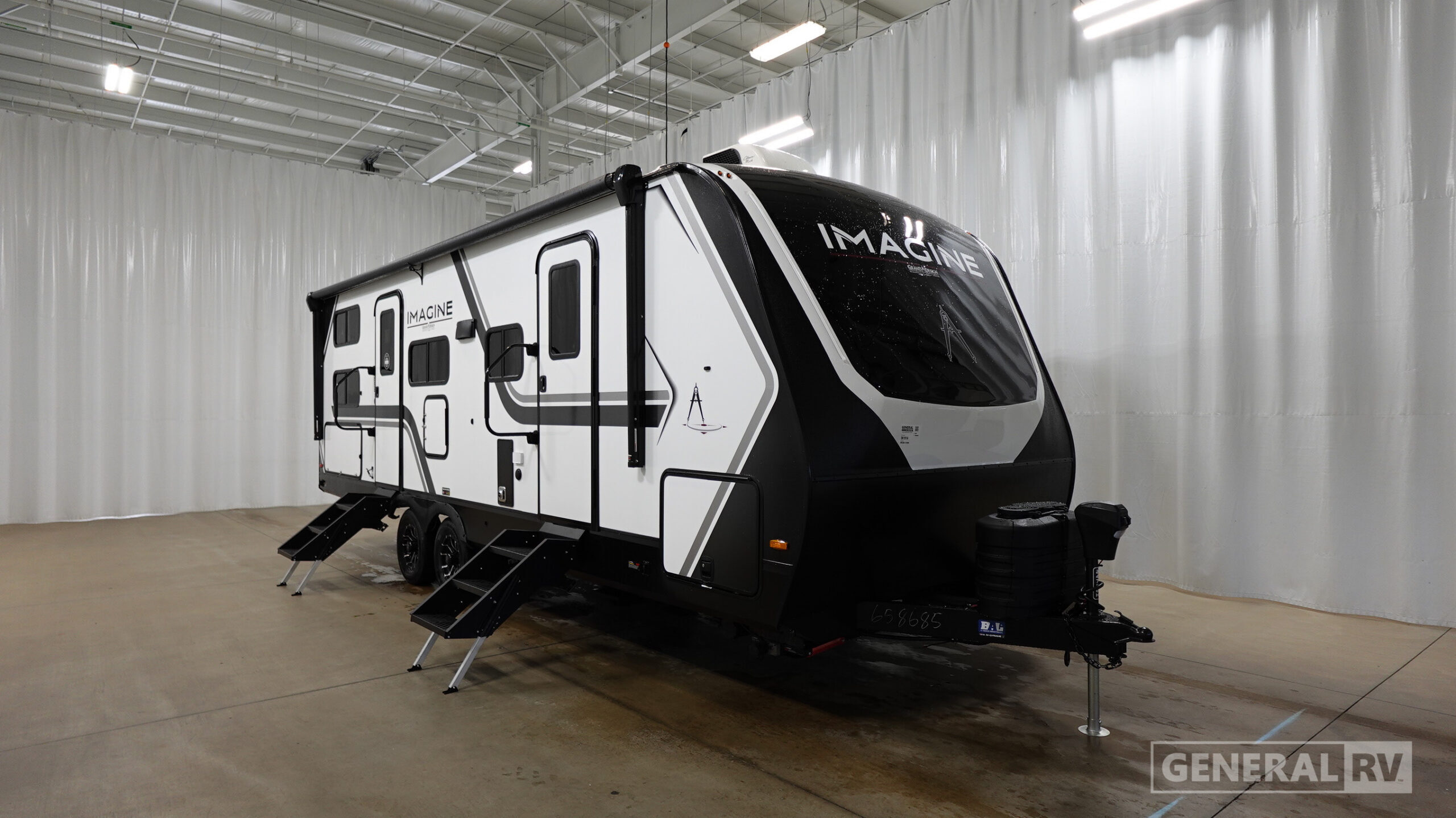 2027 Grand Design IMAGINE 2470BH RV