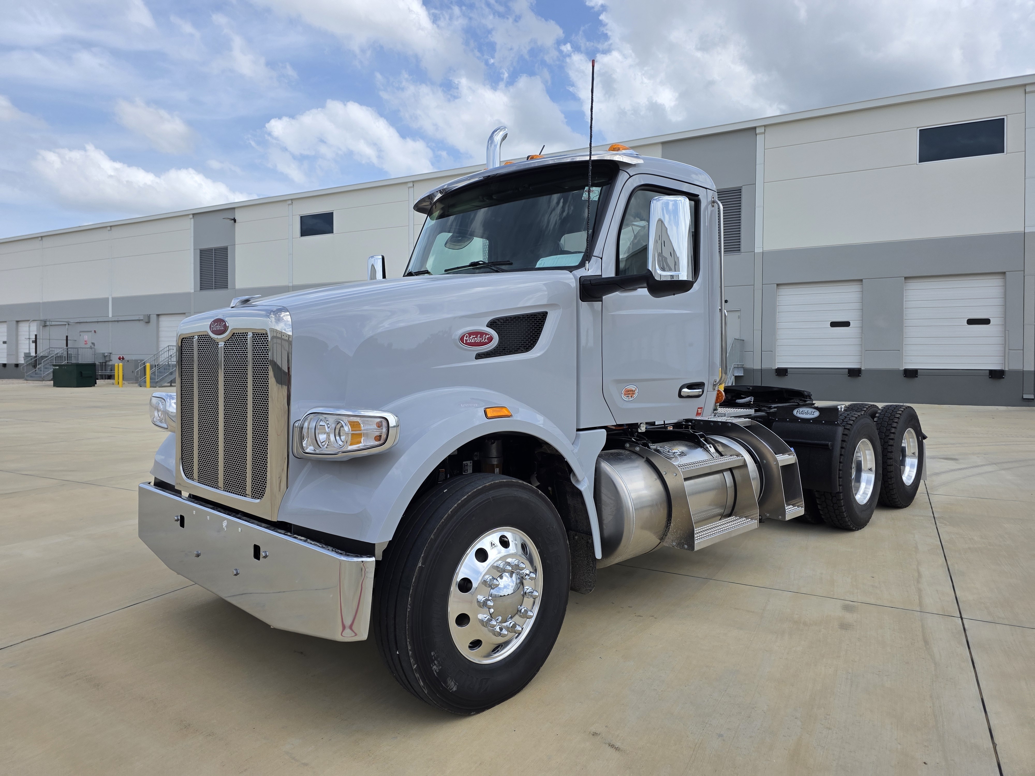 2027 PETERBILT 567 in Dunn, NC