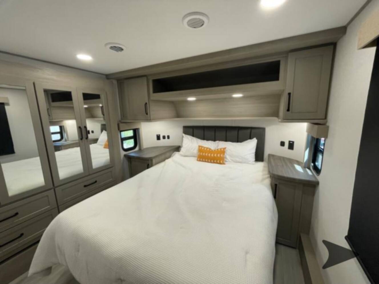 A photo of this 2026 Grand Design Momentum G-Class 415G