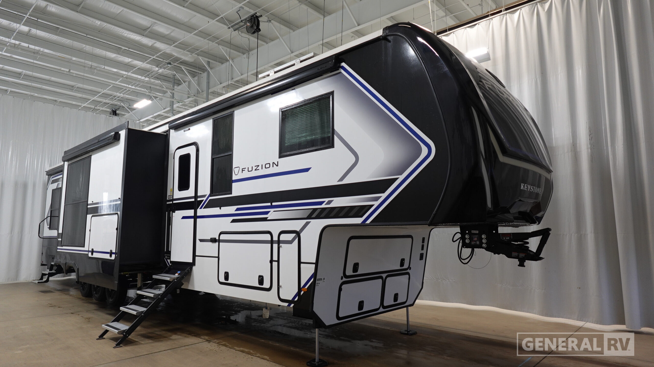 2027 Keystone FUZION 442 in elizabetown PA