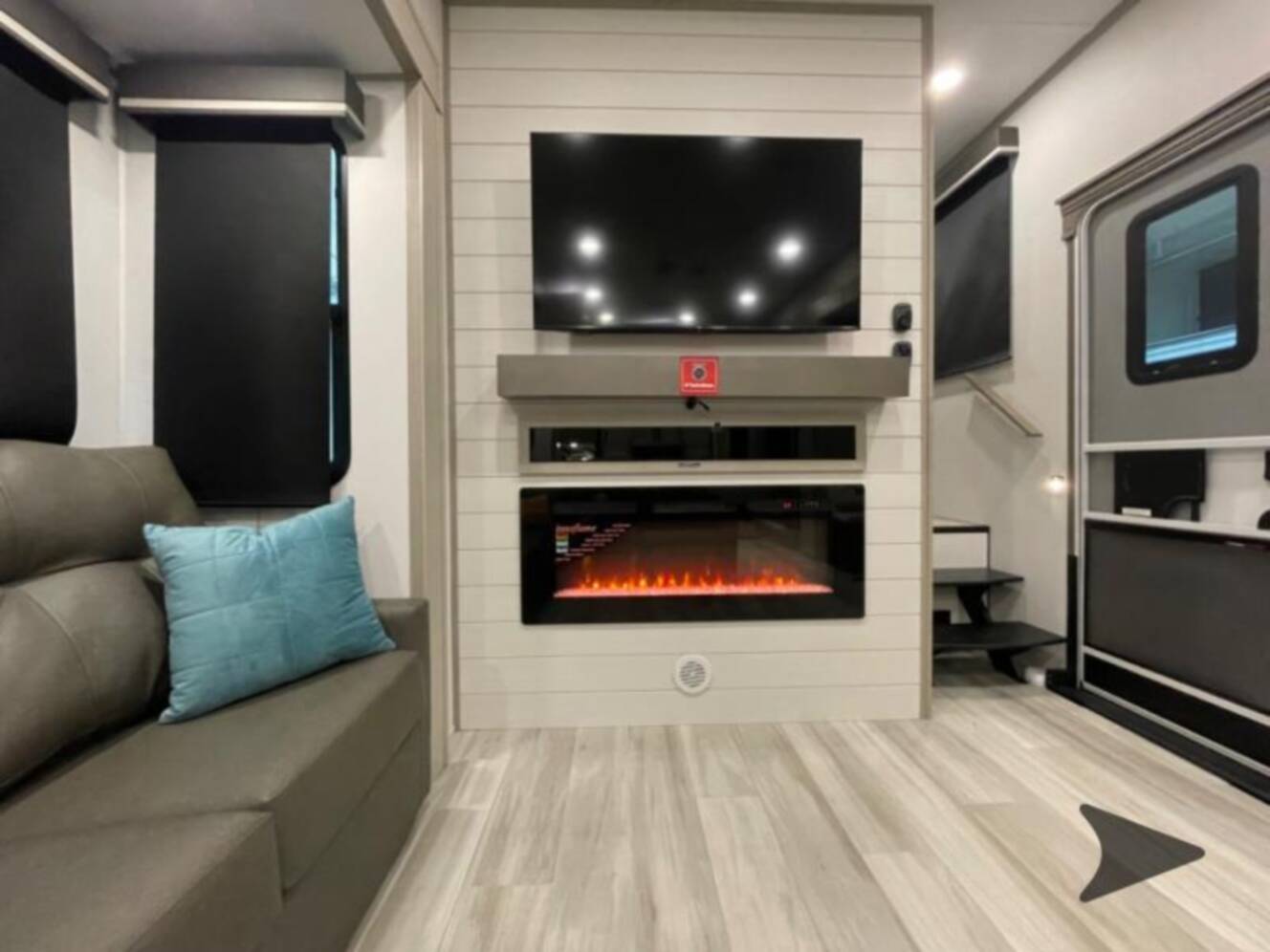 A photo of this 2026 Grand Design Influence 3203GK