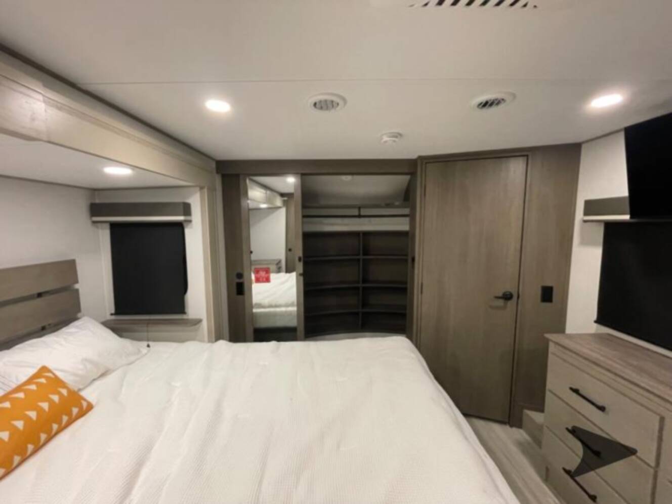 A photo of this 2026 Grand Design Influence 3203GK