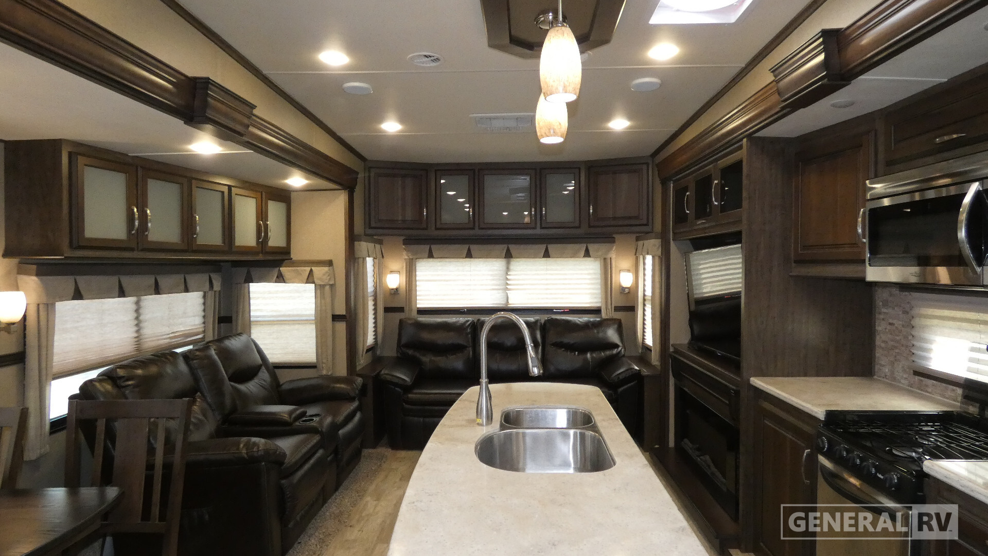 2016 Grand Design SOLITUDE 384GK in clarkston MI